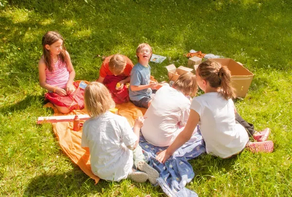 Picknick auf der Wiese